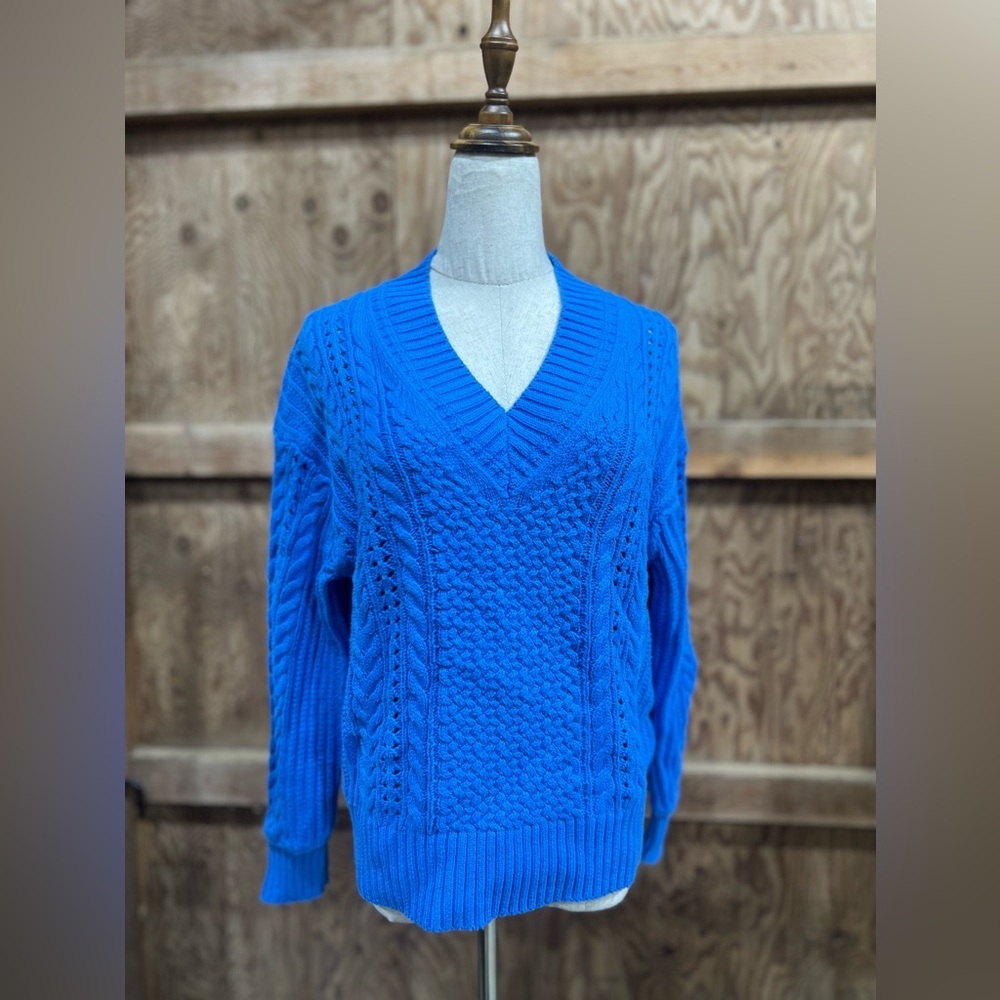 J.Crew Cable Knit V-Neck Sweater XS Sail Blue Cotton Pullover Classic Preppy